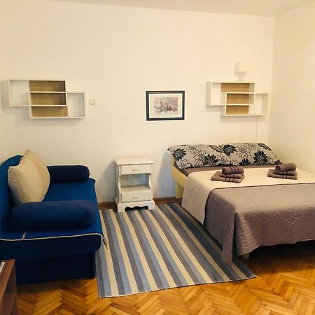 Apartmani Ema تروغير المظهر الخارجي الصورة