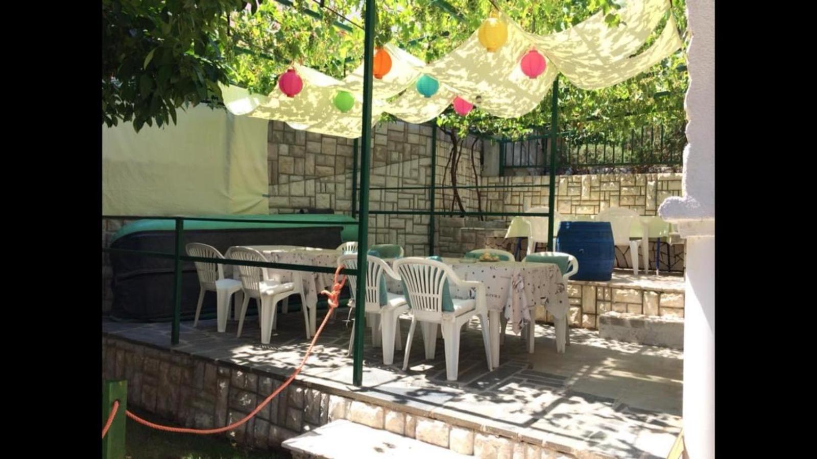 Apartmani Ema تروغير المظهر الخارجي الصورة