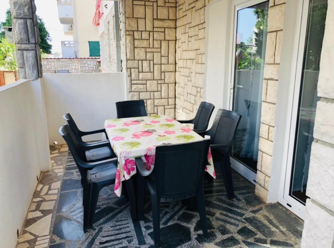 Apartmani Ema تروغير الغرفة الصورة