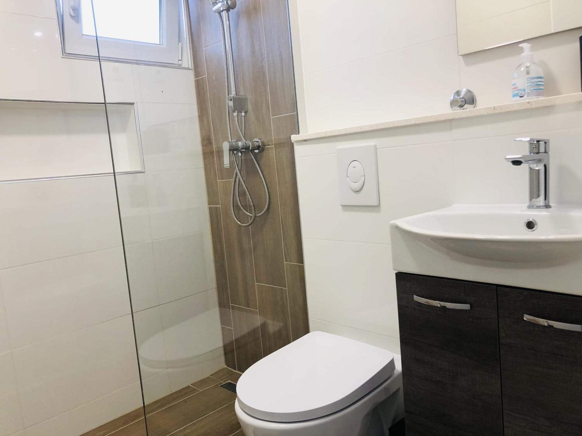 Apartmani Ema تروغير المظهر الخارجي الصورة