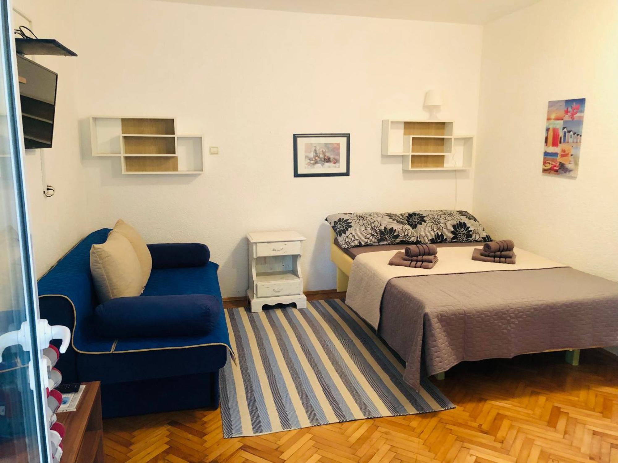 Apartmani Ema تروغير المظهر الخارجي الصورة
